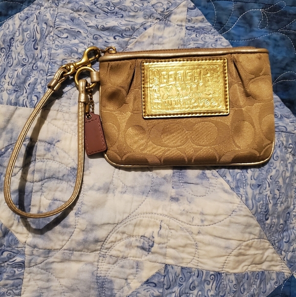 Coach Poppy Gold Wallet/Wristlet - Picture 1 of 5